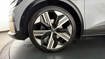 Renault Megane E-Tech ICONIC