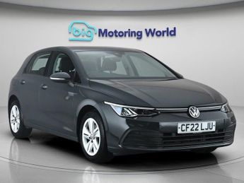 Volkswagen Golf LIFE TSI