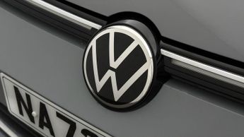 Volkswagen Golf STYLE TSI DSG