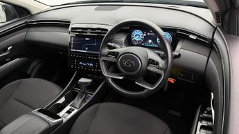 Hyundai TUCSON T-GDI SE CONNECT DCT
