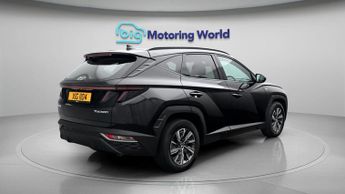 Hyundai TUCSON T-GDI SE CONNECT DCT