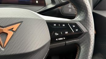 CUPRA Born V1