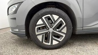 Hyundai KONA PREMIUM