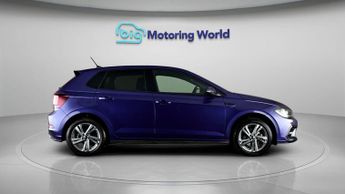 Volkswagen Polo R-LINE TSI DSG