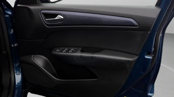 Renault Arkana ICONIC TCE EDC