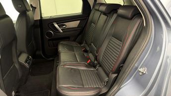 Land Rover Discovery Sport R-DYNAMIC SE