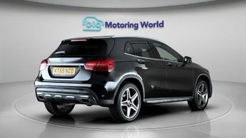Mercedes-Benz GLA GLA 180 AMG LINE EDITION