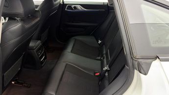 BMW i4 EDRIVE35 SPORT