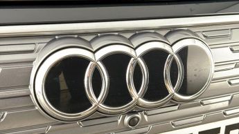 Audi Q4 e-tron SPORT