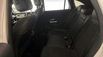 Mercedes-Benz EQA EQA 300 4MATIC AMG LINE PREMIUM