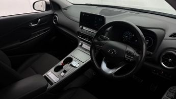 Hyundai KONA PREMIUM