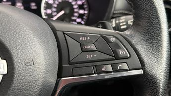Nissan Juke DIG-T N-CONNECTA DCT