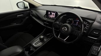 Nissan Qashqai DIG-T ACENTA PREMIUM DCT