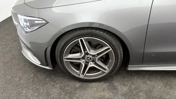 Mercedes-Benz CLA CLA 200 AMG LINE