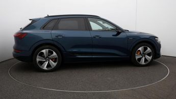 Audi E-Tron QUATTRO LAUNCH EDITION