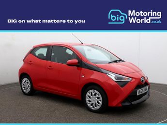 Toyota AYGO VVT-I X-PLAY X-SHIFT TSS