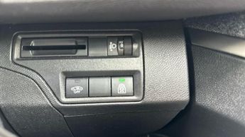 Peugeot 3008 1.6 PureTech Allure SUV 5dr Petrol EAT Euro 6 (s/s) (180 ps)