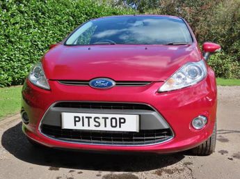 Ford Fiesta 1.4 Titanium Hatchback 5dr Petrol Automatic (154 g/km, 94 bhp)