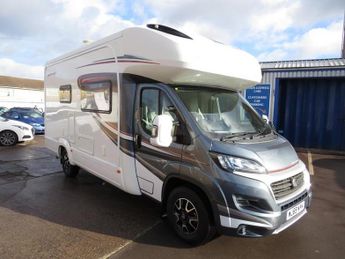  TRACKER RS | Low Miles | EURO 6 | Air Con | Solar Panels | Very 