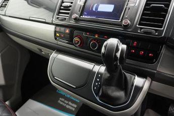 Volkswagen Transporter 2.0 BiTDI T32 BlueMotion Tech Highline Kombi Double Cab 5dr Dies