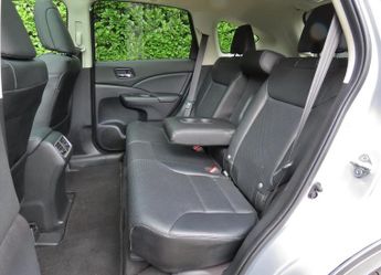 Honda CR-V 2.0 i-VTEC EX SUV 5dr Petrol Auto 4WD Euro 6 (155 ps)