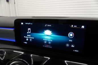 Mercedes-Benz A Class 1.3 A200 AMG Line (Premium) Hatchback 5dr Petrol 7G-DCT | 1 Prev