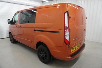 Ford Transit Custom 2.0 320 EcoBlue Limited Crew Van Double Cab 5dr Diesel Auto L1 H