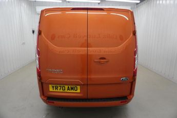 Ford Transit Custom 2.0 320 EcoBlue Limited Crew Van Double Cab 5dr Diesel Auto L1 H