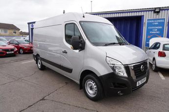 Nissan NV400 DCI TEKNA L2H2 | EURO 6 | Service History | One Previous Owner |