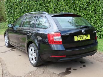 Skoda Octavia 1.5 TSI ACT SE Drive Estate 5dr Petrol DSG Euro 6 (s/s) (150 ps)