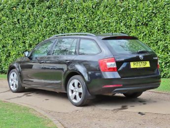Skoda Octavia 1.5 TSI ACT SE Drive Estate 5dr Petrol DSG Euro 6 (s/s) (150 ps)