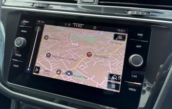 Volkswagen Tiguan 1.5 TSI R-Line SUV 5dr Petrol DSG | 1 Previous Owner | VW Servic