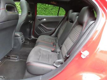 Mercedes-Benz GLA 2.1 GLA200d AMG Line (Premium Plus) SUV 5dr Diesel 7G-DCT Euro 6