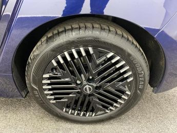 Nissan Leaf 110kW Tekna 39kWh 5dr Auto