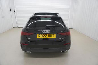 Audi A3 2.0 TDI 35 S line Sportback 5dr Diesel S Tronic | 1 Owner | Full
