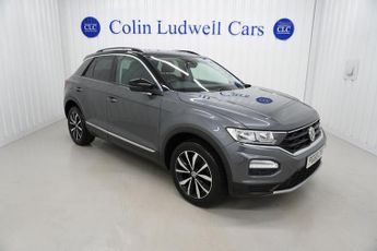 Volkswagen T-Roc 1.5 TSI GPF EVO Design SUV | Full VW Service History | Apple Car