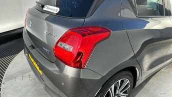 Suzuki Swift 1.2 Dualjet MHEV SZ5 Hatchback 5dr Petrol Hybrid CVT Euro 6 (s/s