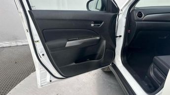 Suzuki Vitara 1.5 SZ-T SUV 5dr Petrol Hybrid AGS Auto Euro 6 (s/s) (115 ps)