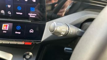 Peugeot E-308 54kWh First Edition Hatchback 5dr Electric Auto (156 ps)