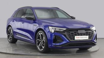 Audi Q8 Black Edition 55 e-tron quattro 30000 kW