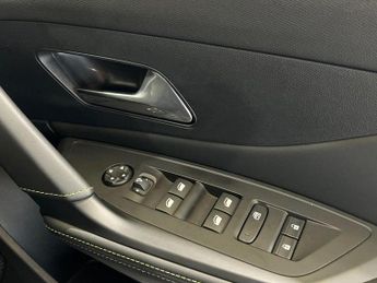 PEUGEOT 308 115kW GT 54kWh 5dr Auto