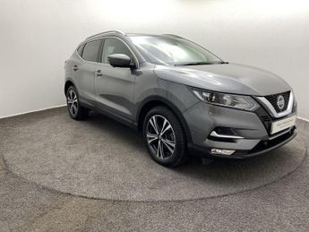 Nissan Qashqai 1.3 DiG-T 160 N-Connecta 5dr DCT [Glass Roof/Exec]