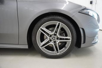 Mercedes-Benz A Class 1.3 A200 AMG Line Hatchback 5dr Petrol 7G-DCT | 1 Owner | Full M