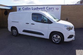 Vauxhall Combo L2H1 2300 SPORTIVE S/S | EURO 6 | LWB | Service History | One Ow