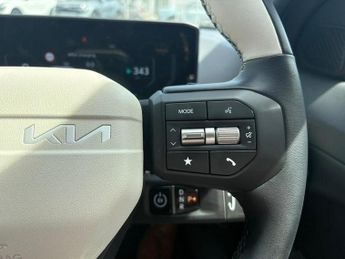 Kia EV4 81.4 kWh GT-LINE