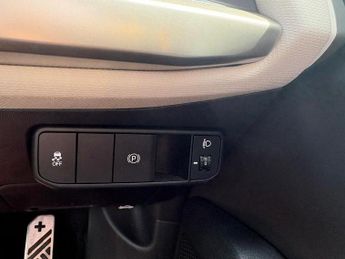 Kia EV4 81.4 kWh GT-LINE