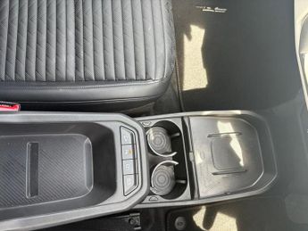 Kia EV4 81.4 kWh GT-LINE