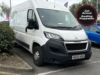 Peugeot Boxer 2.2 BlueHDi 335 Professional Panel Van 5dr Diesel Manual L2 H2 E