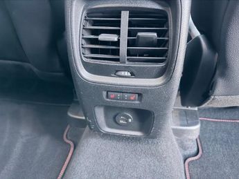 Ford Kuga 2.0 EcoBlue ST-Line X Edition SUV 5dr Diesel Auto AWD Euro 6 (s/