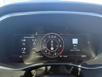 Jaguar F-PACE 2.0 P250i R-Dynamic HSE SUV 5dr Petrol Auto AWD Euro 6 (s/s) (25